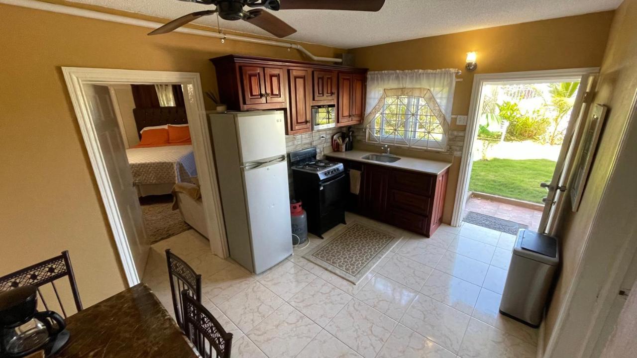 Hills Royale Villa -Ironshore Teluk Montego Bagian luar foto